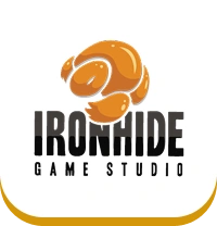 Logo Ironhide Game Studio, z nazwą Ironhide Game Studio powyżej i stylizowanym pomarańczowym stworem jako emblemat; deweloper serii gier tower defense Kingdom Rush.